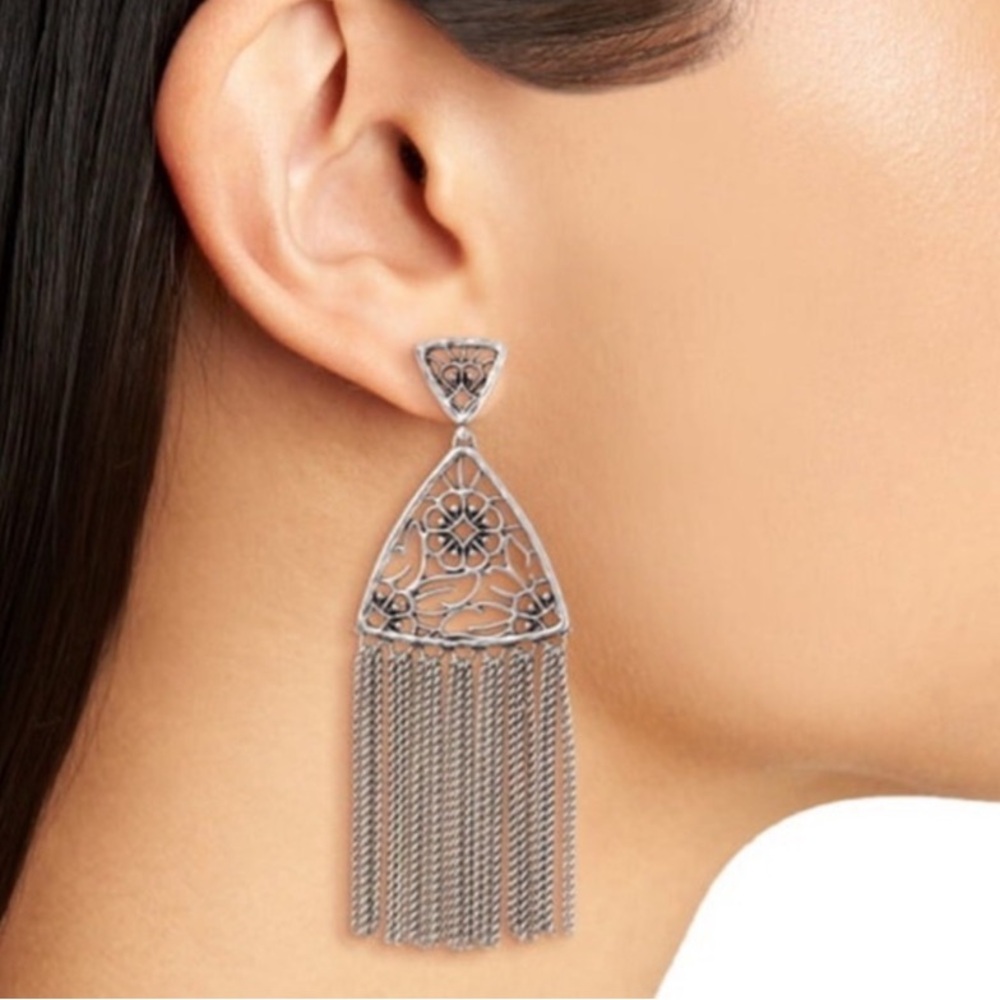 NWT! Kendra Scott Ana Statement Drop Earrings in Silver